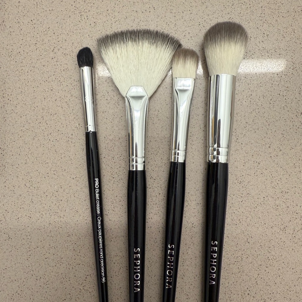 Sephora Black and Silver Makeup Brush Set